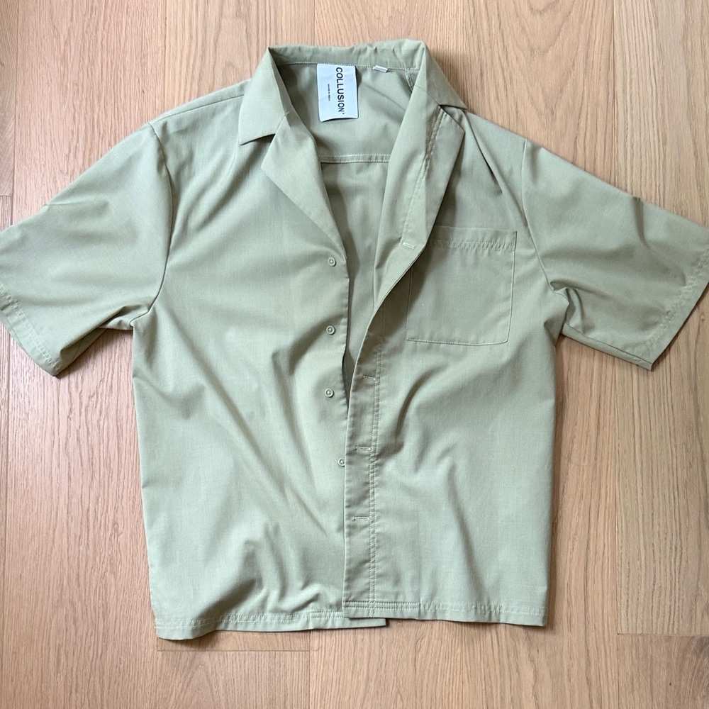 Olive Green Short Sleeve Button-Up Shirt